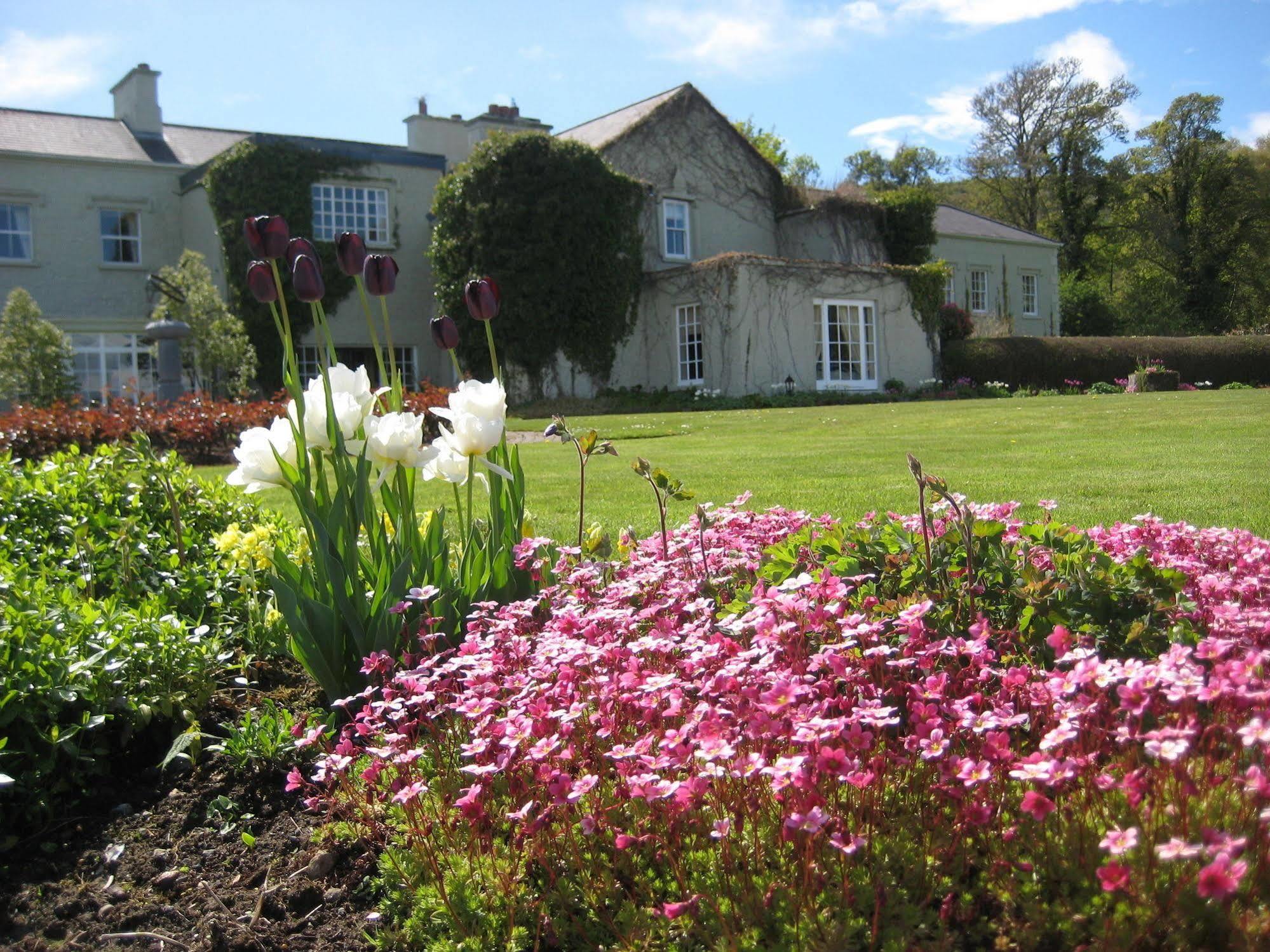 Gregans Castle Hotel Ballyvaughan Exterior foto